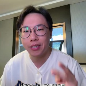 开云体育下载-解说：勇士很好地协调了科尔续约问题 不知克莱是否有机会回归？