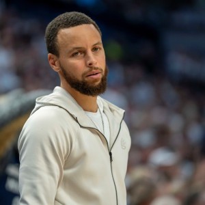 库里坦言职业生涯终点渐近 珍惜赛场每分每秒